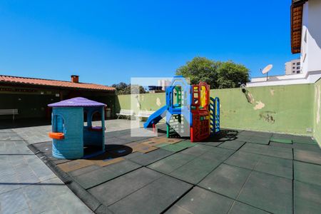 Apartamento à venda com 47m², 2 quartos e 1 vaga Apartamento à venda com 47m², 2 quartos e 1 vagaÁrea comum - Playground