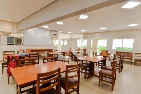 Apartamento para alugar com 44m², 2 quartos e 1 vagaÁrea comum - Salão de festas