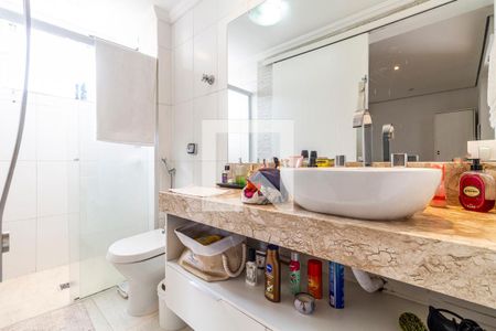 Apartamento à venda com 110m², 2 quartos e 1 vagaBanheiro da Suíte 1