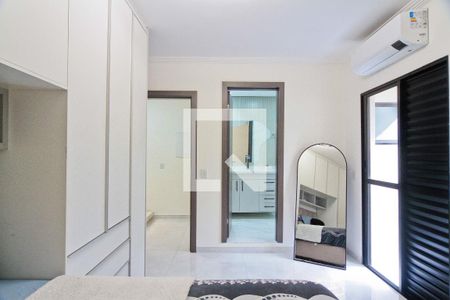 Casa à venda com 250m², 3 quartos e 2 vagasSuíte 2