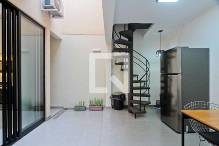 Casa à venda com 250m², 3 quartos e 2 vagasÁrea de Serviço