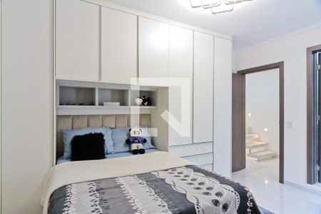 Casa à venda com 250m², 3 quartos e 2 vagasSuíte 2