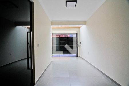 Casa à venda com 250m², 3 quartos e 2 vagasÁrea externa