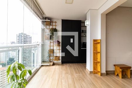 Varanda da Sala de apartamento para alugar com 2 quartos, 74m² em Aclimação, São Paulo