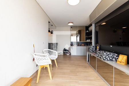 Sala de apartamento para alugar com 2 quartos, 74m² em Aclimação, São Paulo