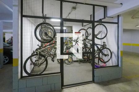 Apartamento à venda com 74m², 2 quartos e 2 vagas Apartamento à venda com 74m², 2 quartos e 2 vagasBicicletário