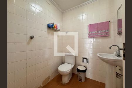 Casa à venda com 157m², 3 quartos e 2 vagasBanheiro 2