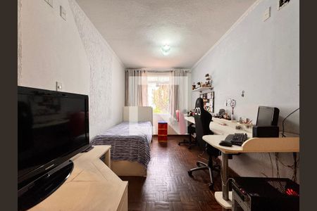 Casa à venda com 157m², 3 quartos e 2 vagasQuarto 3