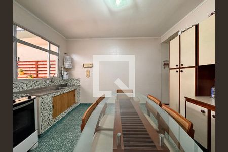 Casa à venda com 157m², 3 quartos e 2 vagasCozinha