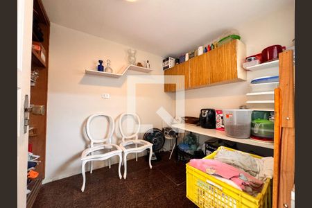 Casa à venda com 157m², 3 quartos e 2 vagasEdícula 