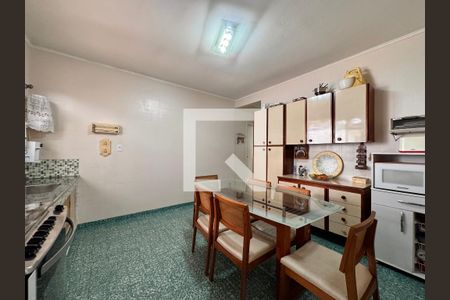 Casa à venda com 157m², 3 quartos e 2 vagasCozinha