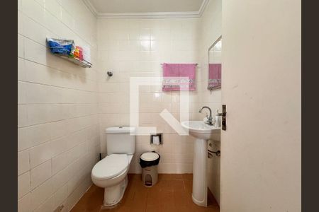 Casa à venda com 157m², 3 quartos e 2 vagasBanheiro 2
