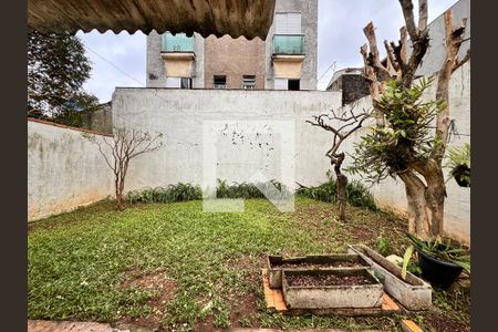 Casa à venda com 157m², 3 quartos e 2 vagasQuintal