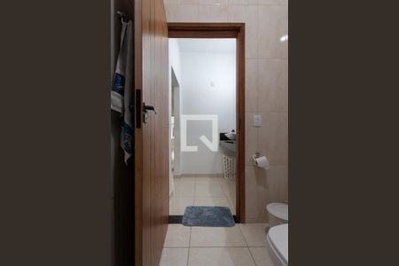 Casa à venda com 380m², 3 quartos e 4 vagasBanheiro Social