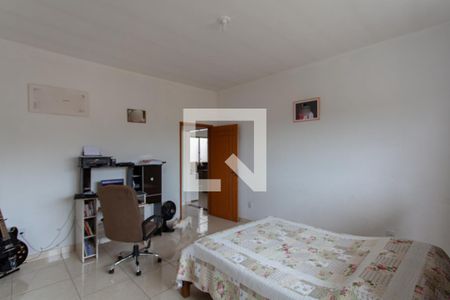 Casa à venda com 380m², 3 quartos e 4 vagasSuíte