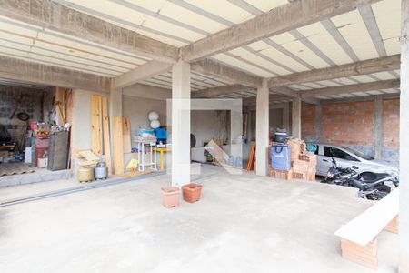 Casa à venda com 380m², 3 quartos e 4 vagasOutros