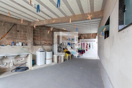 Casa à venda com 380m², 3 quartos e 4 vagasÁrea de Serviço