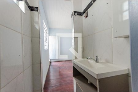 Casa para alugar com 60m², 1 quarto e sem vaga Casa para alugar com 60m², 1 quarto e sem vagaBanheiro