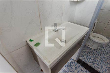 Casa para alugar com 60m², 1 quarto e sem vaga Casa para alugar com 60m², 1 quarto e sem vagaBanheiro