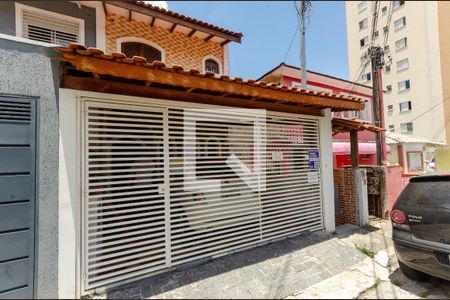 Casa para alugar com 60m², 1 quarto e sem vaga Casa para alugar com 60m², 1 quarto e sem vagaFachada