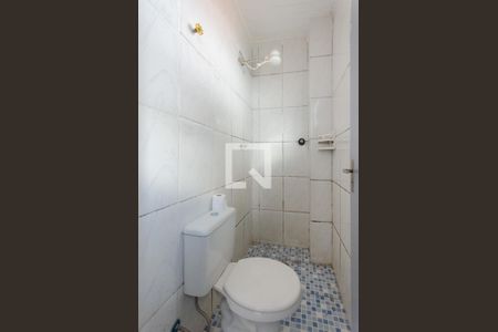 Casa para alugar com 60m², 1 quarto e sem vaga Casa para alugar com 60m², 1 quarto e sem vagaBanheiro