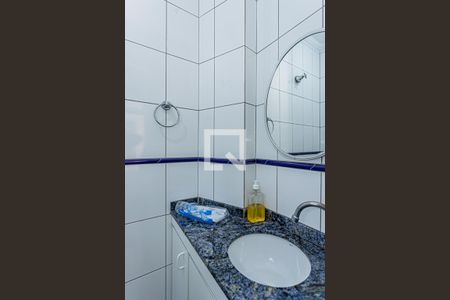 Apartamento para alugar com 82m², 3 quartos e 2 vagasBanheiro de serviço