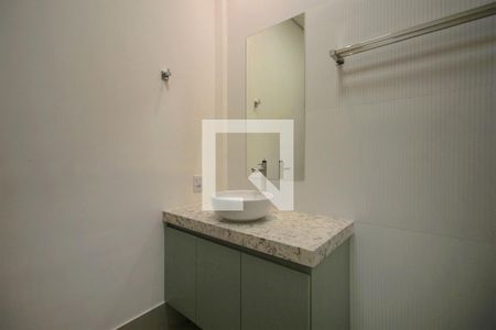 Apartamento para alugar com 45m², 2 quartos e sem vagaBanheiro