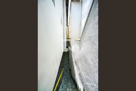 Casa à venda com 137m², 4 quartos e 1 vagaEscada