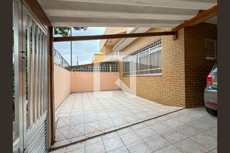 Casa à venda com 156m², 3 quartos e 3 vagas Casa à venda com 156m², 3 quartos e 3 vagasGaragem