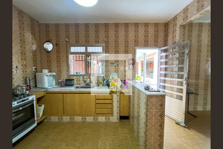 Casa à venda com 156m², 3 quartos e 3 vagas Casa à venda com 156m², 3 quartos e 3 vagasCozinha