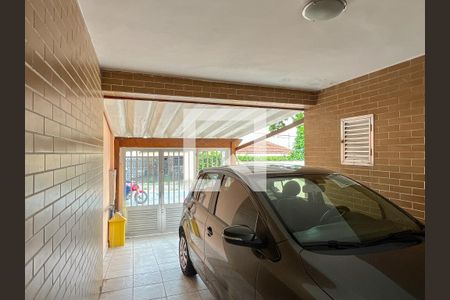 Casa à venda com 156m², 3 quartos e 3 vagas Casa à venda com 156m², 3 quartos e 3 vagasGaragem