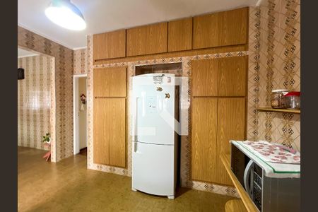 Casa à venda com 156m², 3 quartos e 3 vagas Casa à venda com 156m², 3 quartos e 3 vagasCozinha