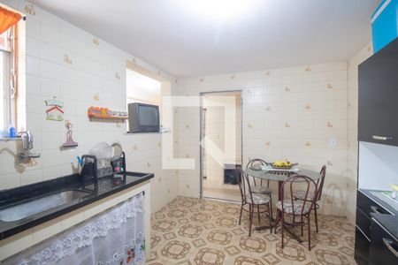 Casa para alugar com 100m², 2 quartos e 1 vagaCozinha