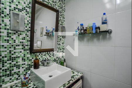 Casa à venda com 308m², 3 quartos e 5 vagas Casa à venda com 308m², 3 quartos e 5 vagasBanheiro da Suíte