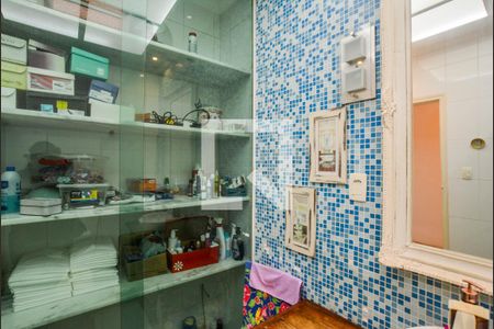 Casa à venda com 308m², 3 quartos e 5 vagas Casa à venda com 308m², 3 quartos e 5 vagasBanheiro