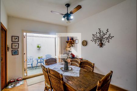 Casa à venda com 308m², 3 quartos e 5 vagas Casa à venda com 308m², 3 quartos e 5 vagasSala de Jantar