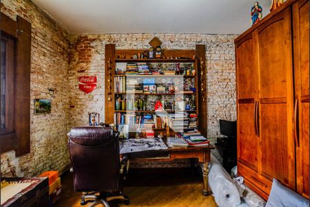 Casa à venda com 308m², 3 quartos e 5 vagas Casa à venda com 308m², 3 quartos e 5 vagasQuarto 2