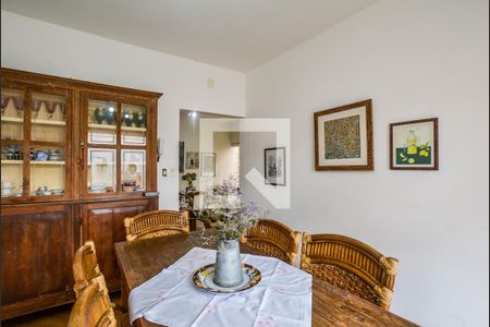 Casa à venda com 308m², 3 quartos e 5 vagas Casa à venda com 308m², 3 quartos e 5 vagasSala de Jantar