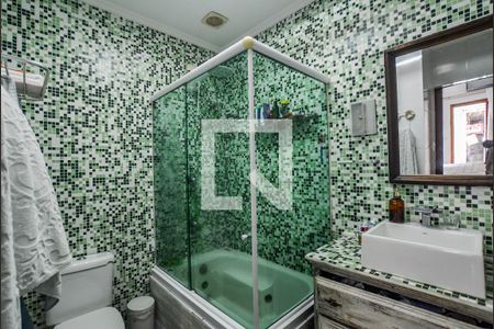 Casa à venda com 308m², 3 quartos e 5 vagas Casa à venda com 308m², 3 quartos e 5 vagasBanheiro da Suíte