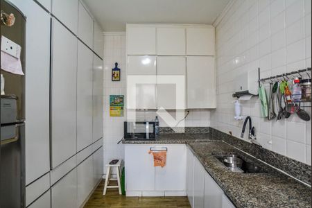 Casa à venda com 308m², 3 quartos e 5 vagas Casa à venda com 308m², 3 quartos e 5 vagasCozinha