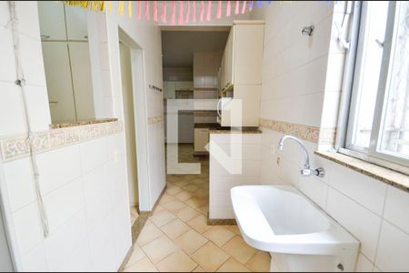 Apartamento à venda com 110m², 3 quartos e 1 vaga Apartamento à venda com 110m², 3 quartos e 1 vagaÁrea de Serviço