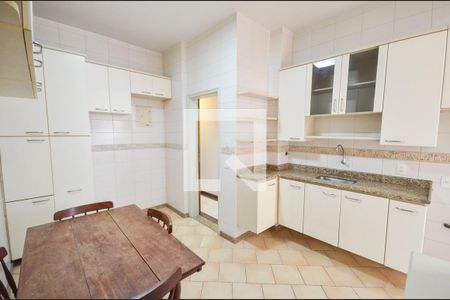 Apartamento à venda com 110m², 3 quartos e 1 vaga Apartamento à venda com 110m², 3 quartos e 1 vagaCozinha