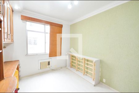 Apartamento à venda com 110m², 3 quartos e 1 vaga Apartamento à venda com 110m², 3 quartos e 1 vagaQuarto 2