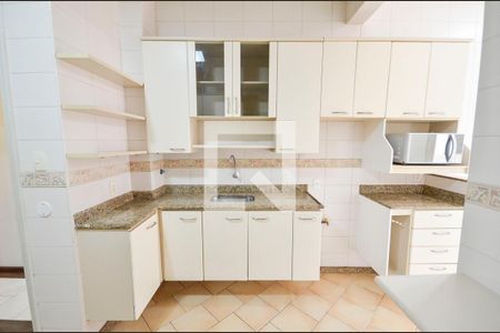 Apartamento à venda com 110m², 3 quartos e 1 vaga Apartamento à venda com 110m², 3 quartos e 1 vagaCozinha