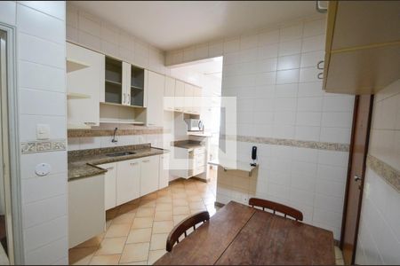 Apartamento à venda com 110m², 3 quartos e 1 vaga Apartamento à venda com 110m², 3 quartos e 1 vagaCozinha