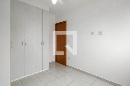Apartamento para alugar com 74m², 2 quartos e 1 vaga Apartamento para alugar com 74m², 2 quartos e 1 vagaQuarto