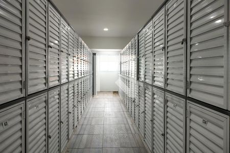 Apartamento para alugar com 74m², 2 quartos e 1 vaga Apartamento para alugar com 74m², 2 quartos e 1 vagaArmários