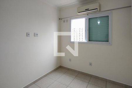 Apartamento para alugar com 74m², 2 quartos e 1 vaga Apartamento para alugar com 74m², 2 quartos e 1 vagaQuarto