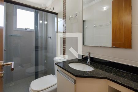 Apartamento para alugar com 74m², 2 quartos e 1 vaga Apartamento para alugar com 74m², 2 quartos e 1 vagaBanheiro da Suíte