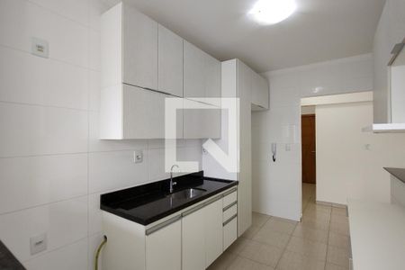 Apartamento para alugar com 74m², 2 quartos e 1 vaga Apartamento para alugar com 74m², 2 quartos e 1 vagaCozinha